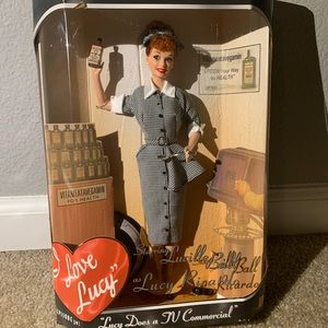 I love Lucy “Lucy does a commercial” 1997 Barbie
